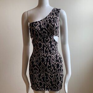 Donna Mizani Rare One Shoulder Cut Out Stretchy Geometric printed short dress